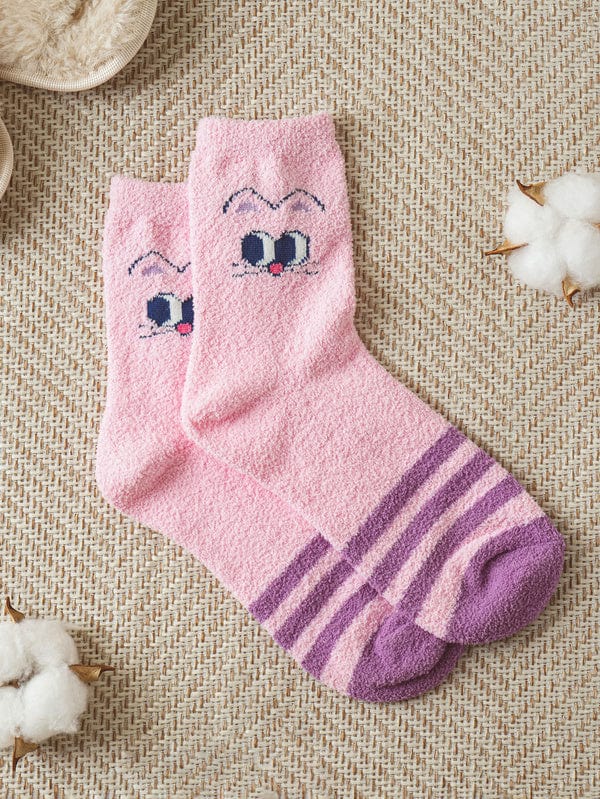 DAISO Accessories Cute Cat Character Fuzzy Socks – Soft, Warm &amp; Cozy!