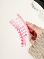 DAISO Accessories Matte Hair Claw Clip Set- Pink & Black