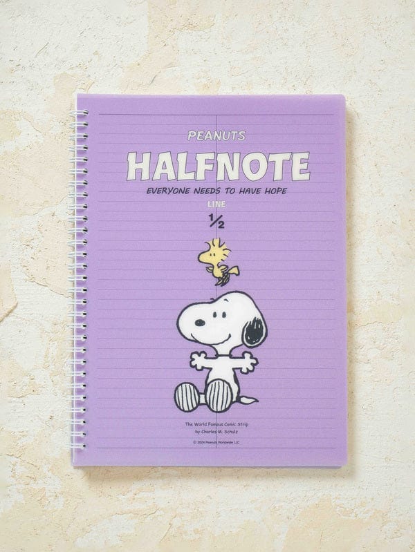 DAISO Stationery Peanuts 1/2 PP Notebook (80 Sheets)