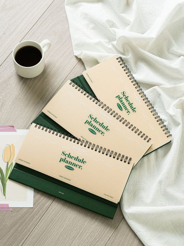 DAISO Stationery Standing Weekly Schedule Planner (60 Sheets)