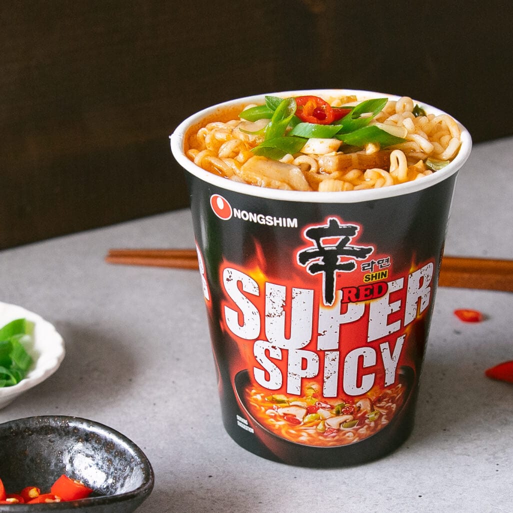 Nongshim Cup Noodle Nongshim Shin Red Super Spicy Cup Noodle 68g