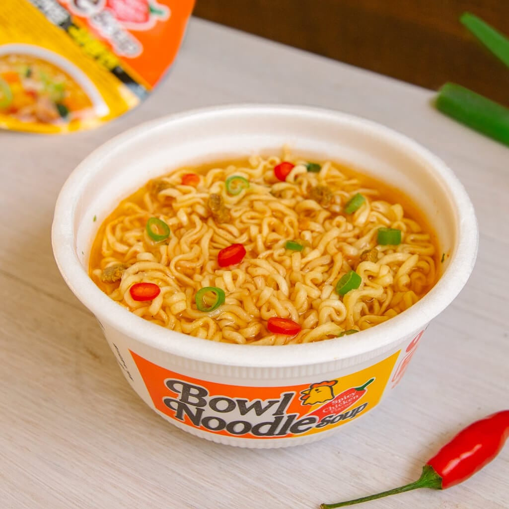 Nongshim Cup Noodle Nongshim Spicy Chicken Bowl Noodle 100g