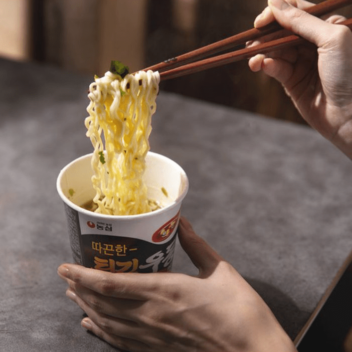 Nongshim Cup Noodle Nongshim Tempura Udon Cup Noodle 62g