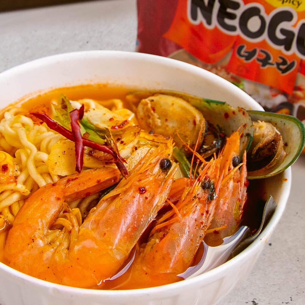 Nongshim Instant Noodle Nongshim Neoguri Seafood & Spicy 120g