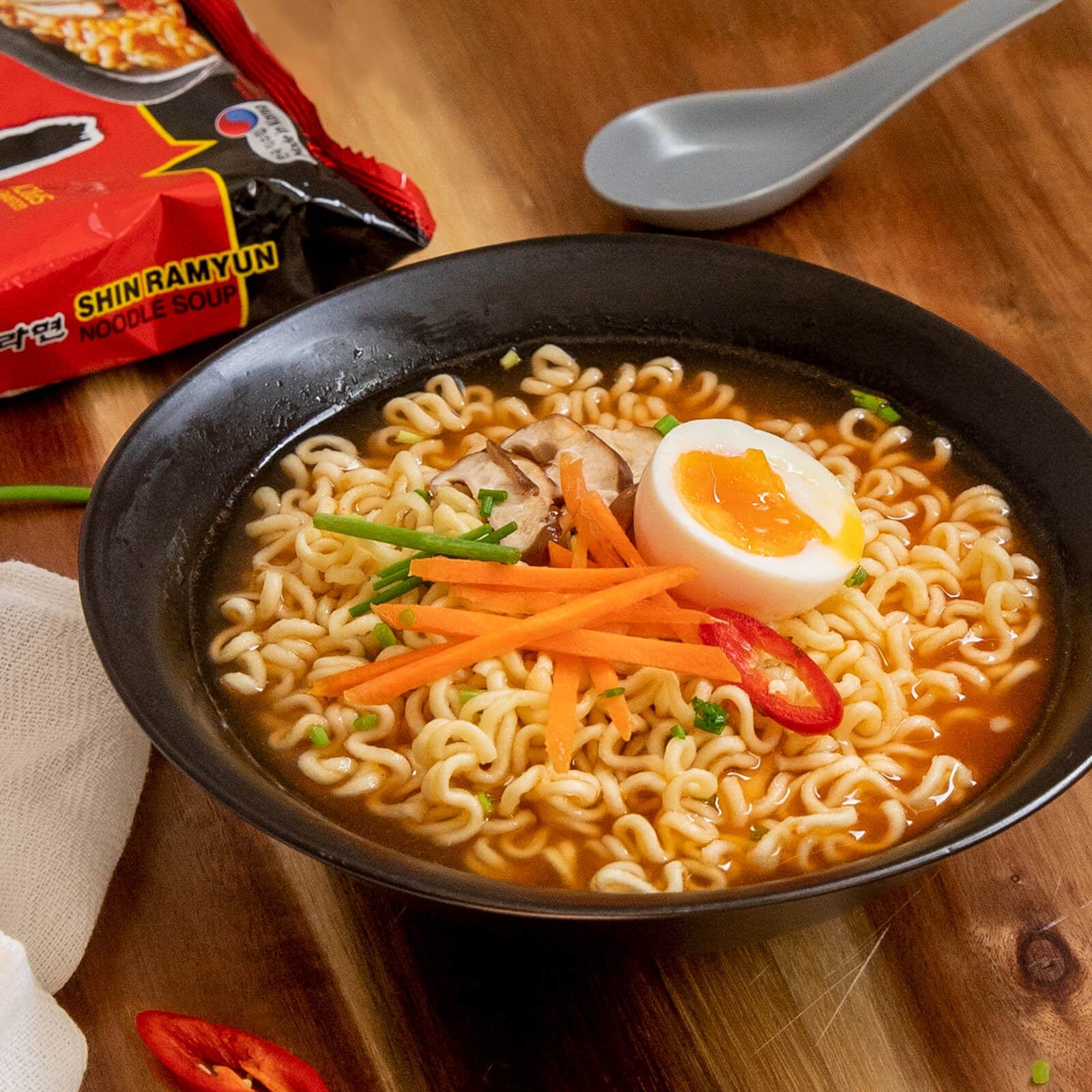 Nongshim Instant Noodle Nongshim Shin Ramyun 120g